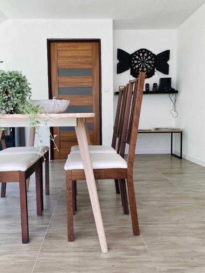 Apartment Nela Pavčina Lehota المظهر الخارجي الصورة